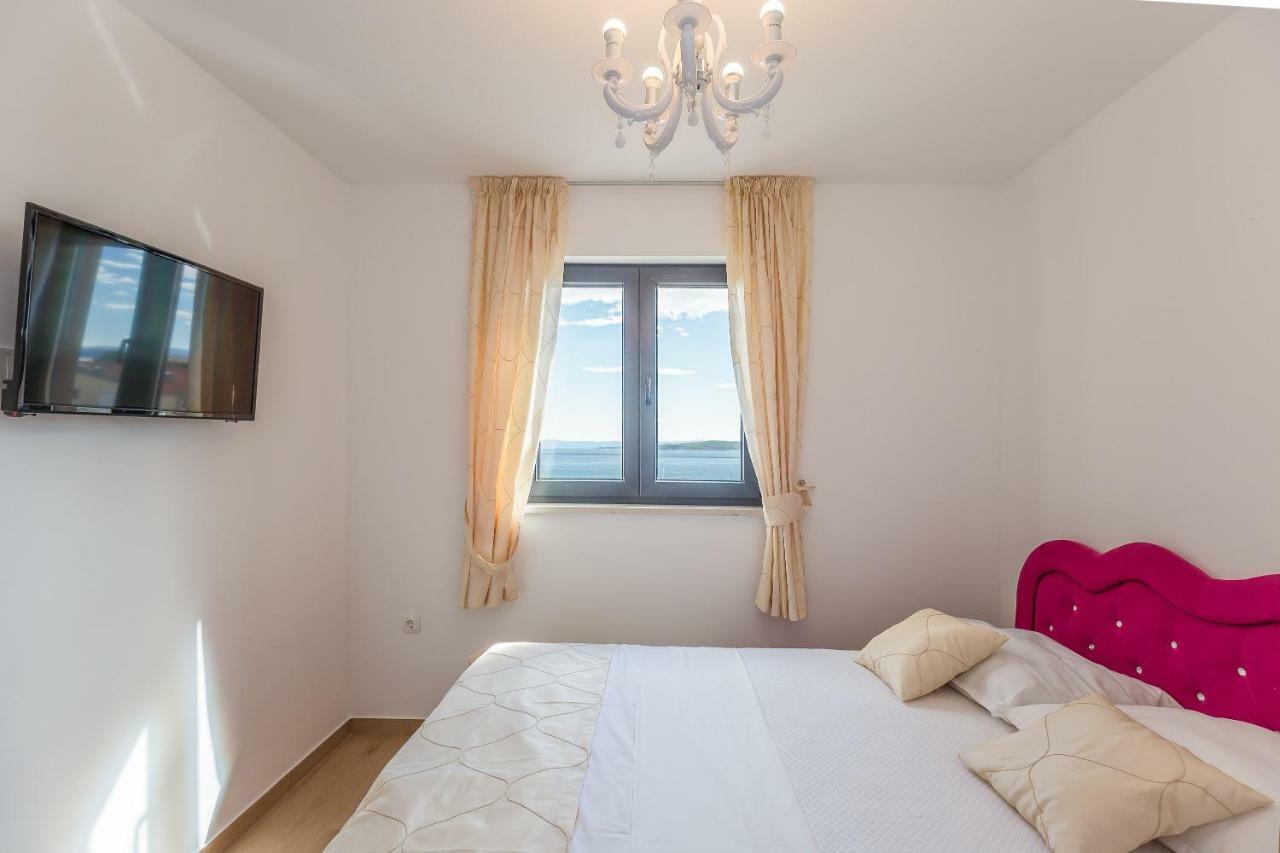 Apartmani Arapovic Baska Voda Luaran gambar