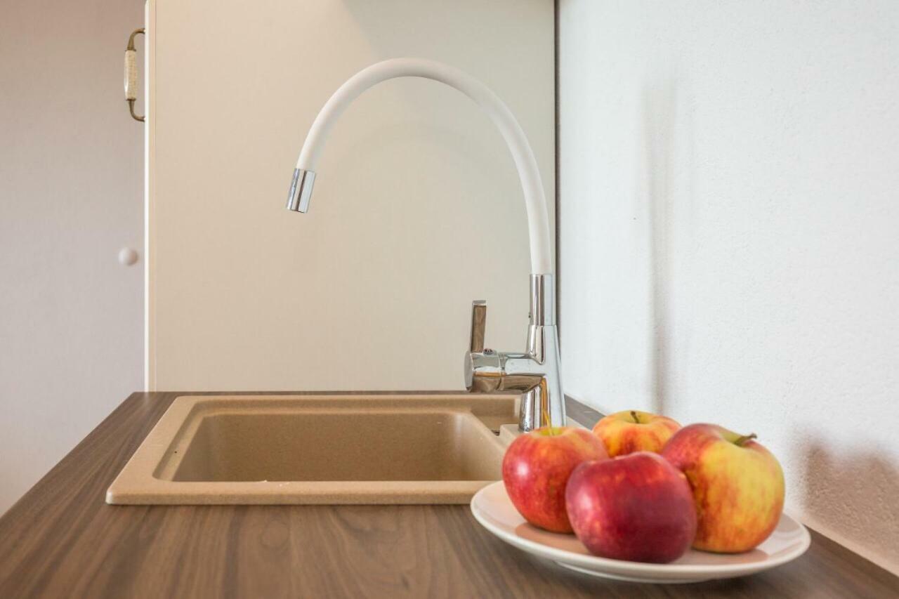 Apartmani Arapovic Baska Voda Luaran gambar